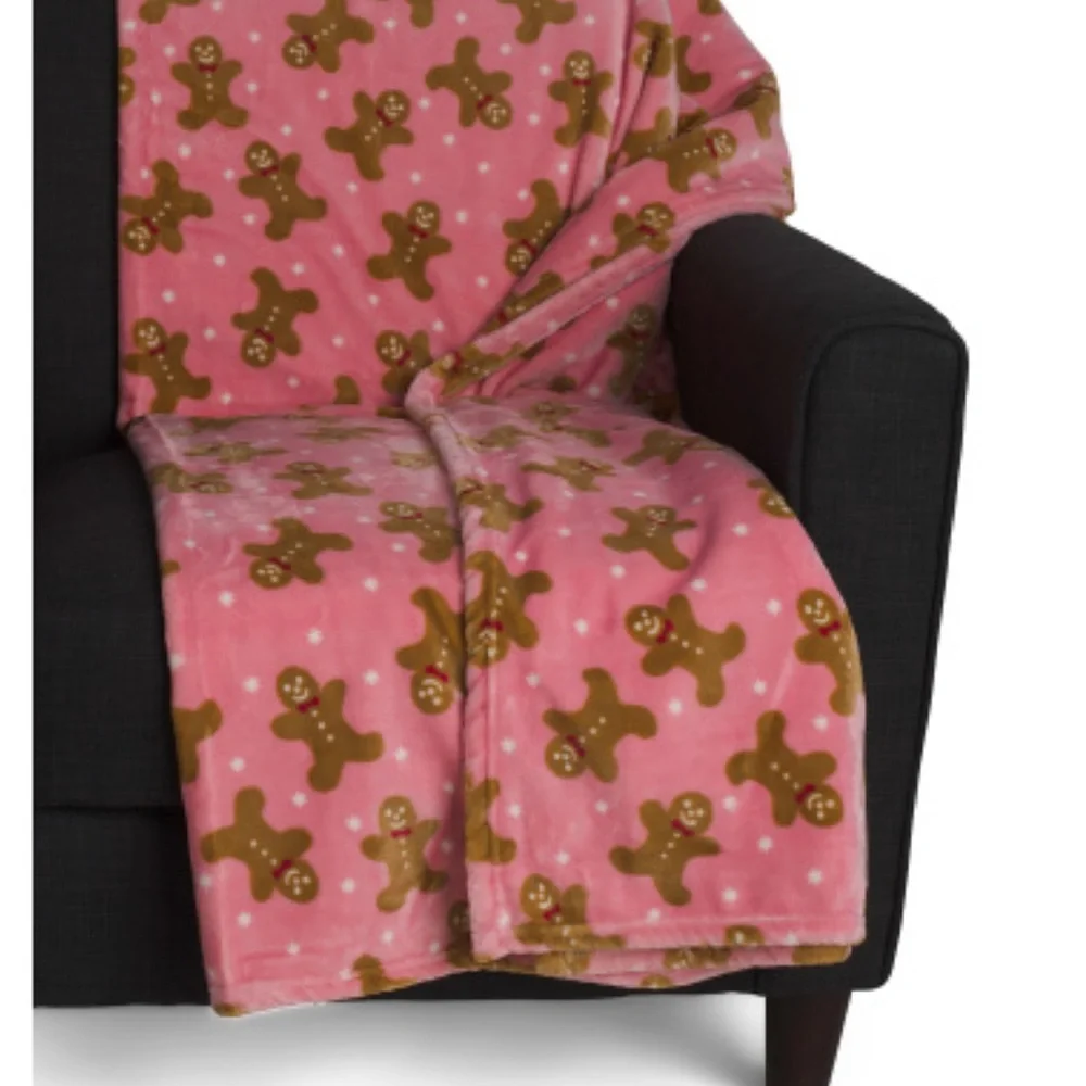 Gingerbread Lane Fleece Throw 2 Pack
